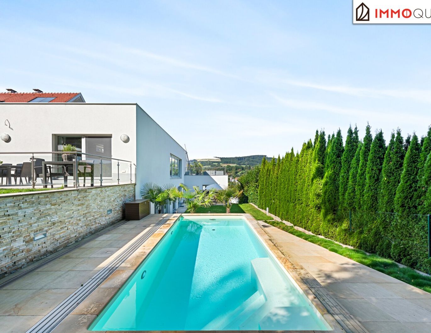 DESIGN follows FUNCTION, QUALITY & VISIONS - Architektenvilla mit beheiztem Salzwasserpool, Bulthaup Designküche und unverbaubarem Fernblick am Rande des Wienerwaldes