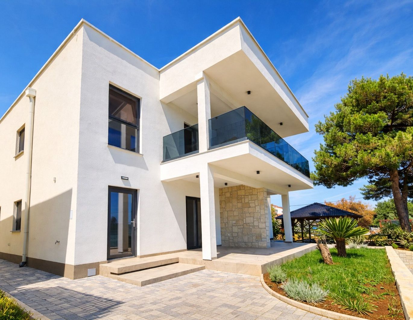 ZADAR Region - Wohnen in erster Reihe: Villa mit Meerblick und Strandzugang auf Pašman