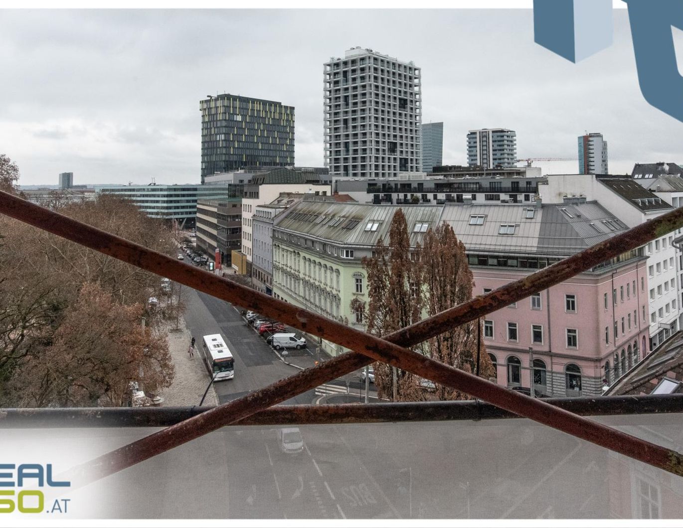 1. Bezug in zentraler Lage - Top 17 - gut geschnittene 2-Zimmer-Wohnung im 6. OG