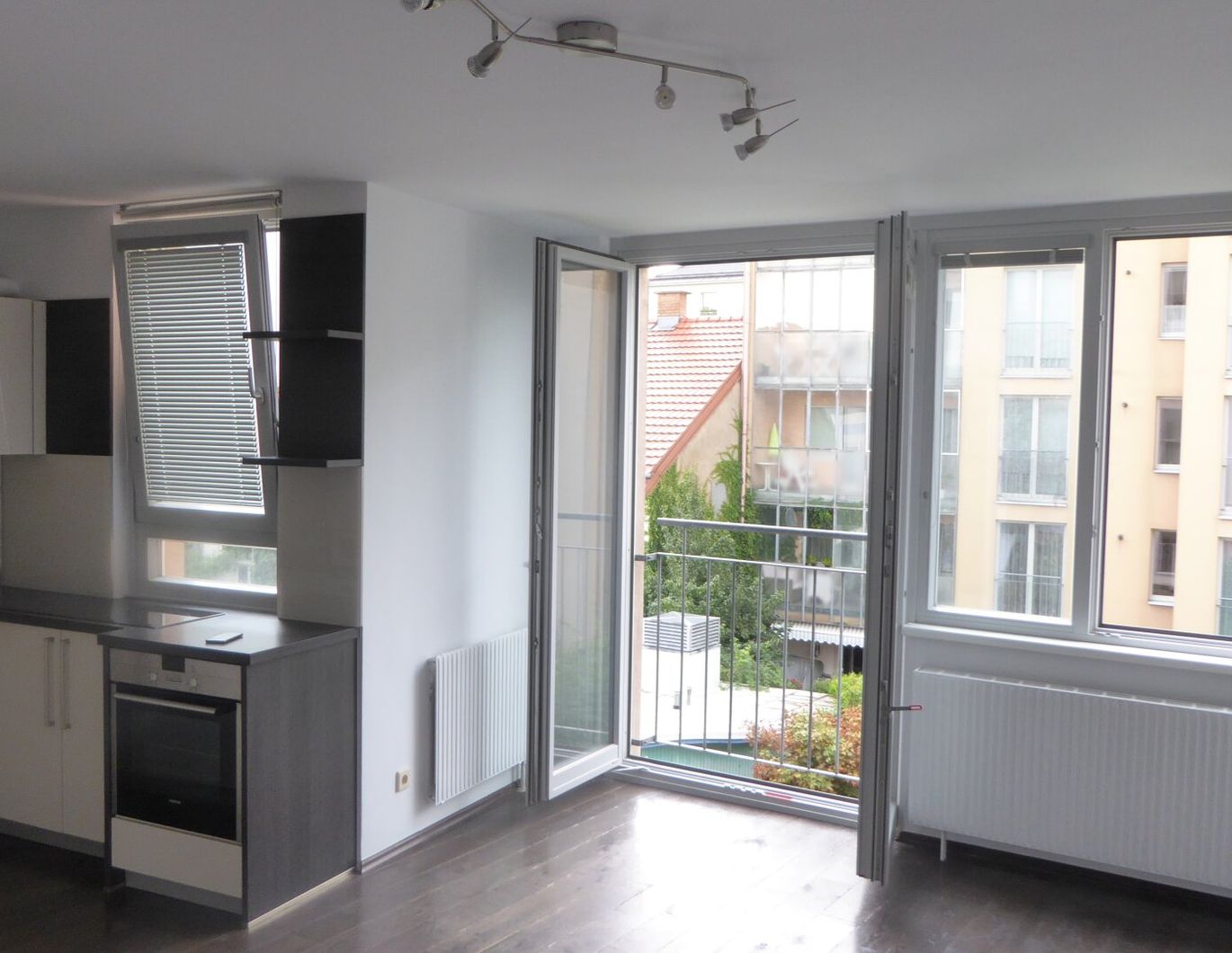 Waidhausenstrasse - Gemütliche Singlewohnung mit Blick in den begrünten Innenhof