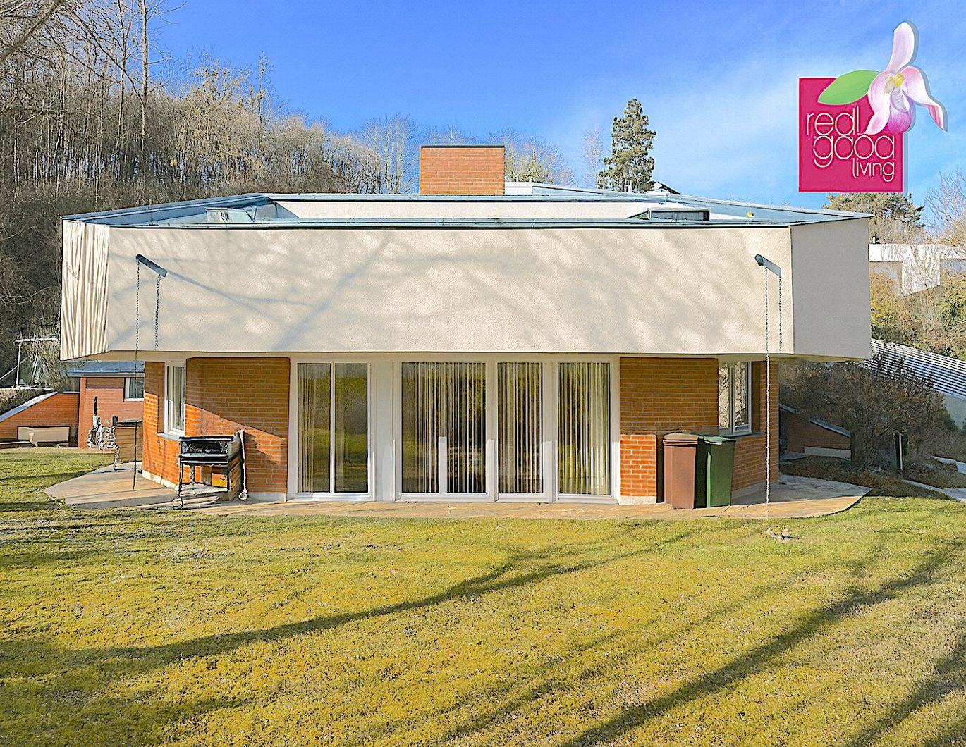 Exklusive Villa mit Pool, Terrassen, Wintergarten & Garage mit ca. 100 m² in Klosterneuburg-Weidling !!