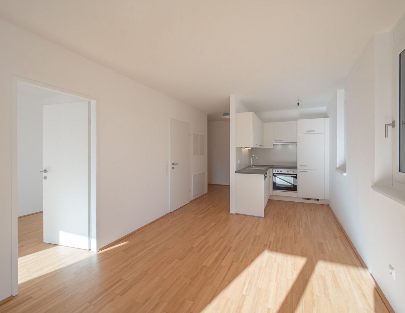 Traumhafter und 2-Zimmer-Neubau mit Balkon & Terrasse