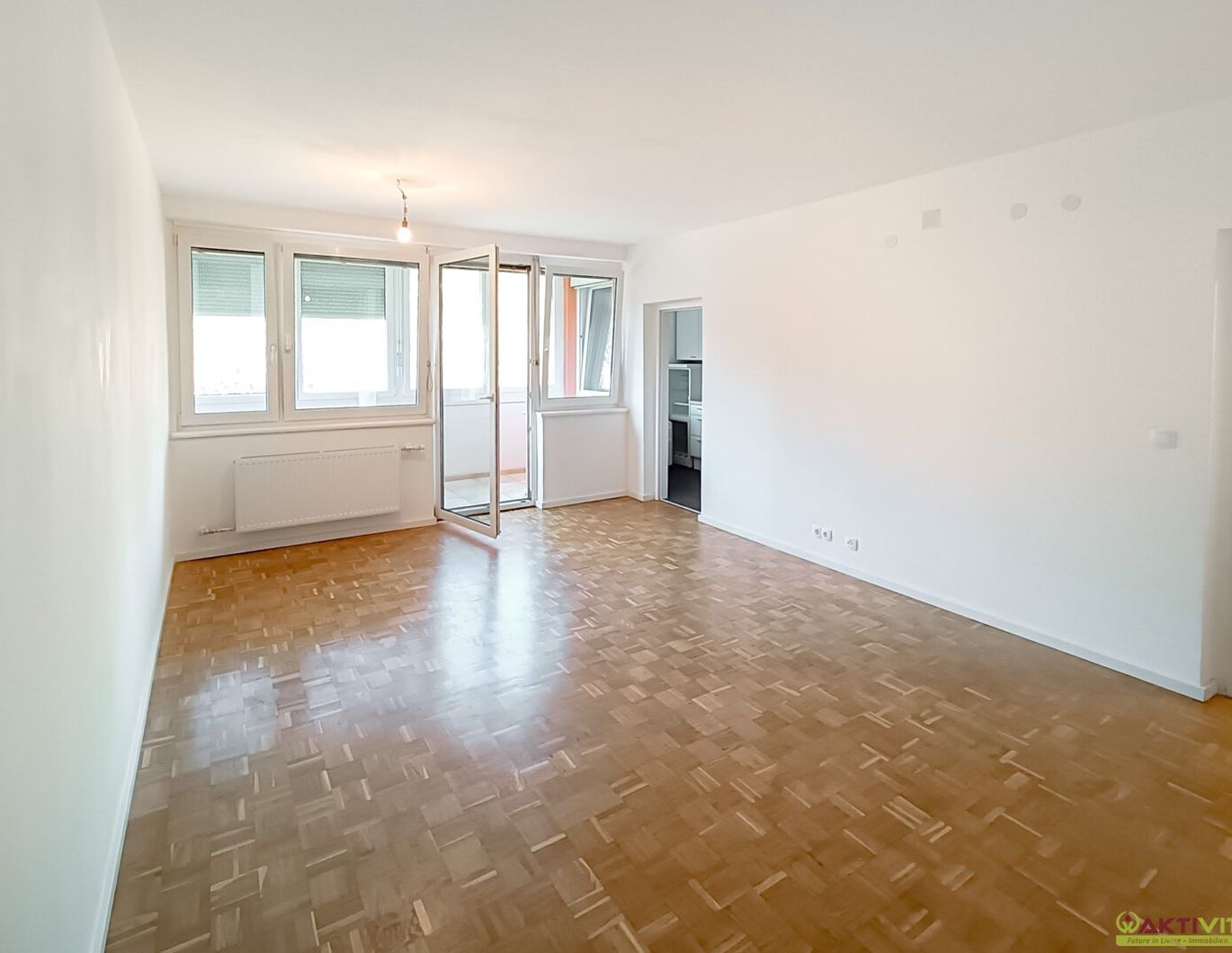 Kompakte Eigentumswohnung mit Loggia und Parkplatz in Graz-Mariatrost.