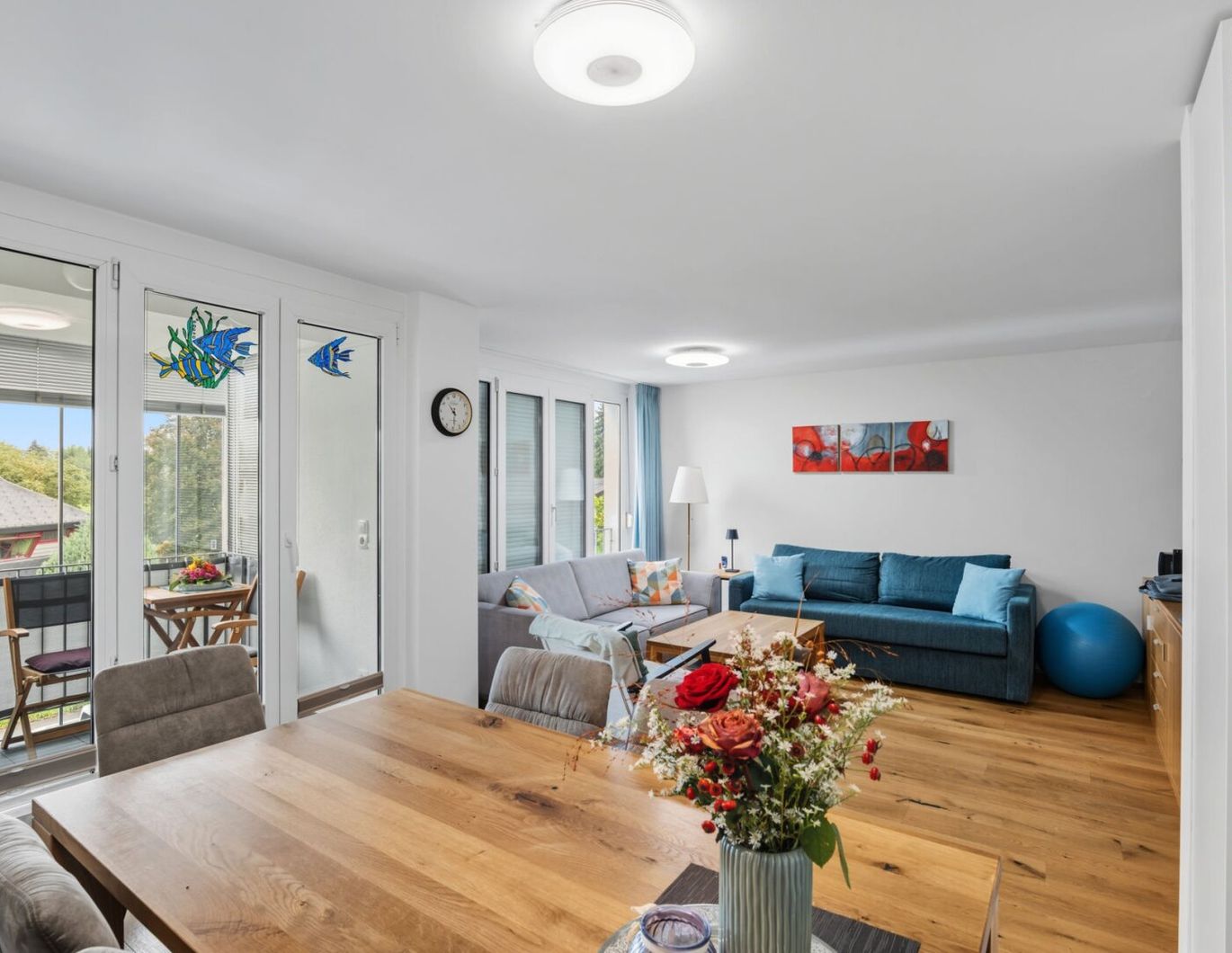 Gepflegte 3-Zimmer Wohnung mit Wintergarten und Tiefgaragenstellplatz