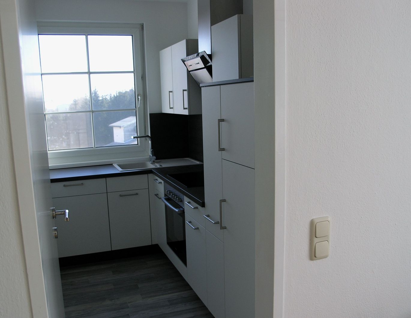 Helle 2,5 Zimmerwohnung Zentrum Leonding ab 390, - flexibel mieten.