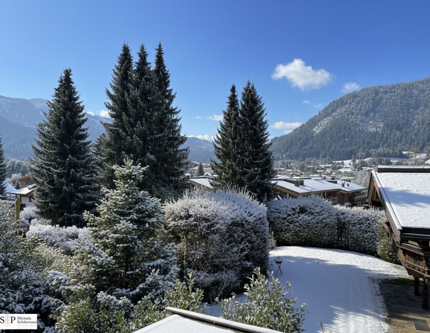 Reith bei Kitzbühel: Schöne sonnige Dachgeschoss-Wohnung mit separatem Gäste-Apartment