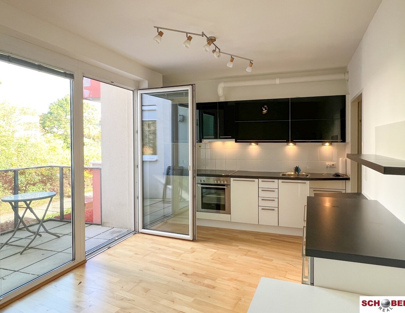 Ruhige Neubauwohnung mit Balkon und durchdachter Raumaufteilung