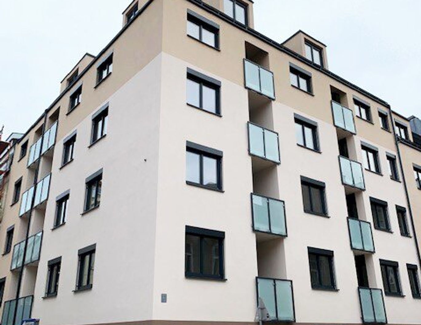 2-Zimmerwohnung mit sehr guter Infrastruktur (Mietbeginn 01.10.2025)