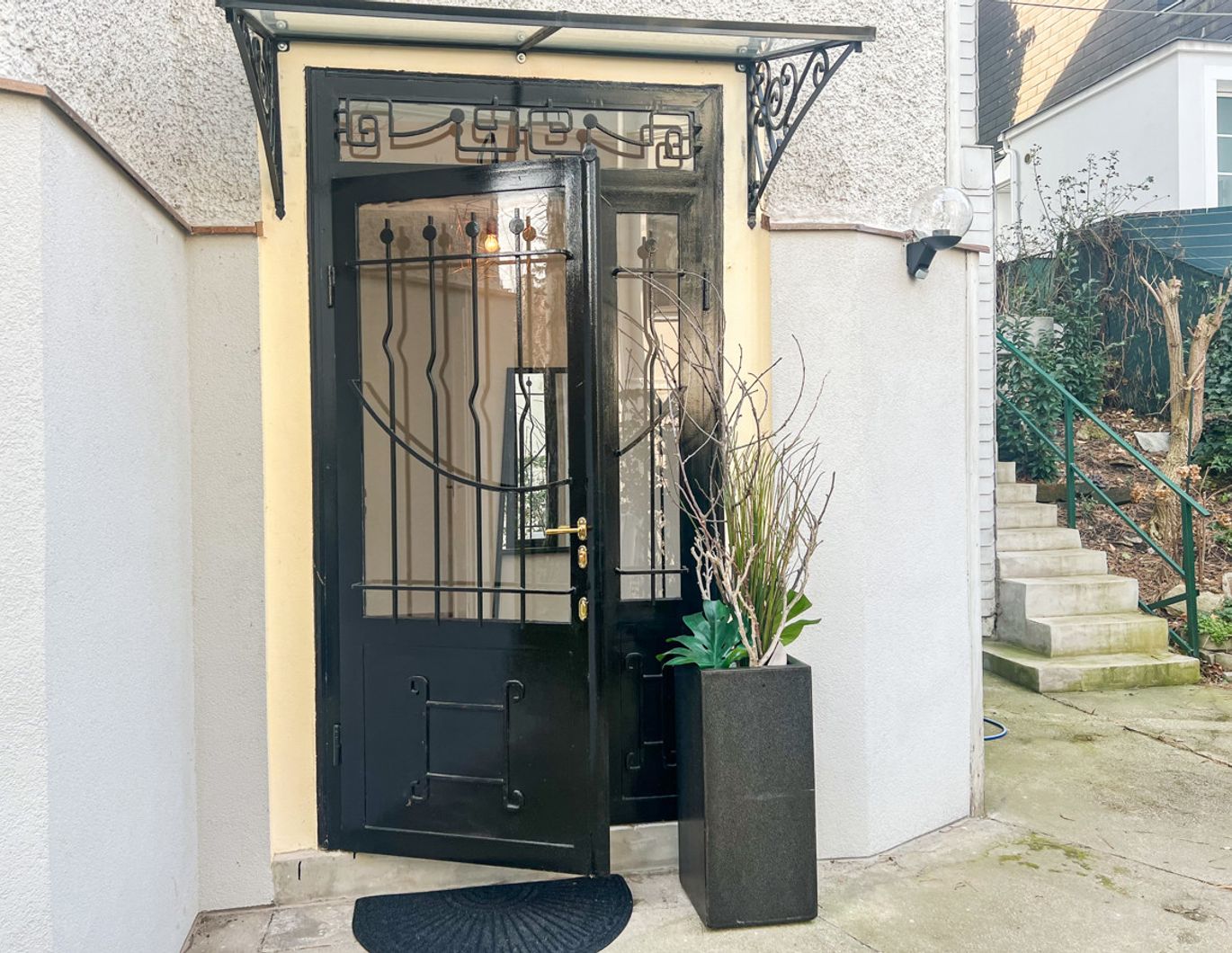 Charmanter Altbau mit Gartenidylle in Hietzing