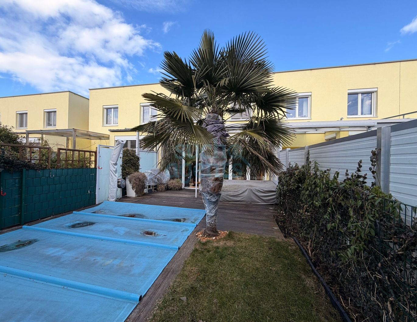 Luxus in der SolarCity: Edles Designerhaus mit Spa-Oase, Salzwasserpool & hochwertiger Einrichtung