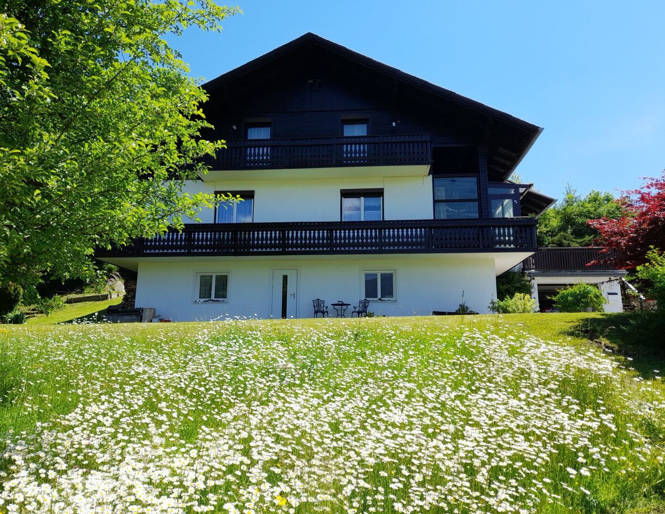 Wunderbares Haus in AFLENZ zu VERKAUFEN