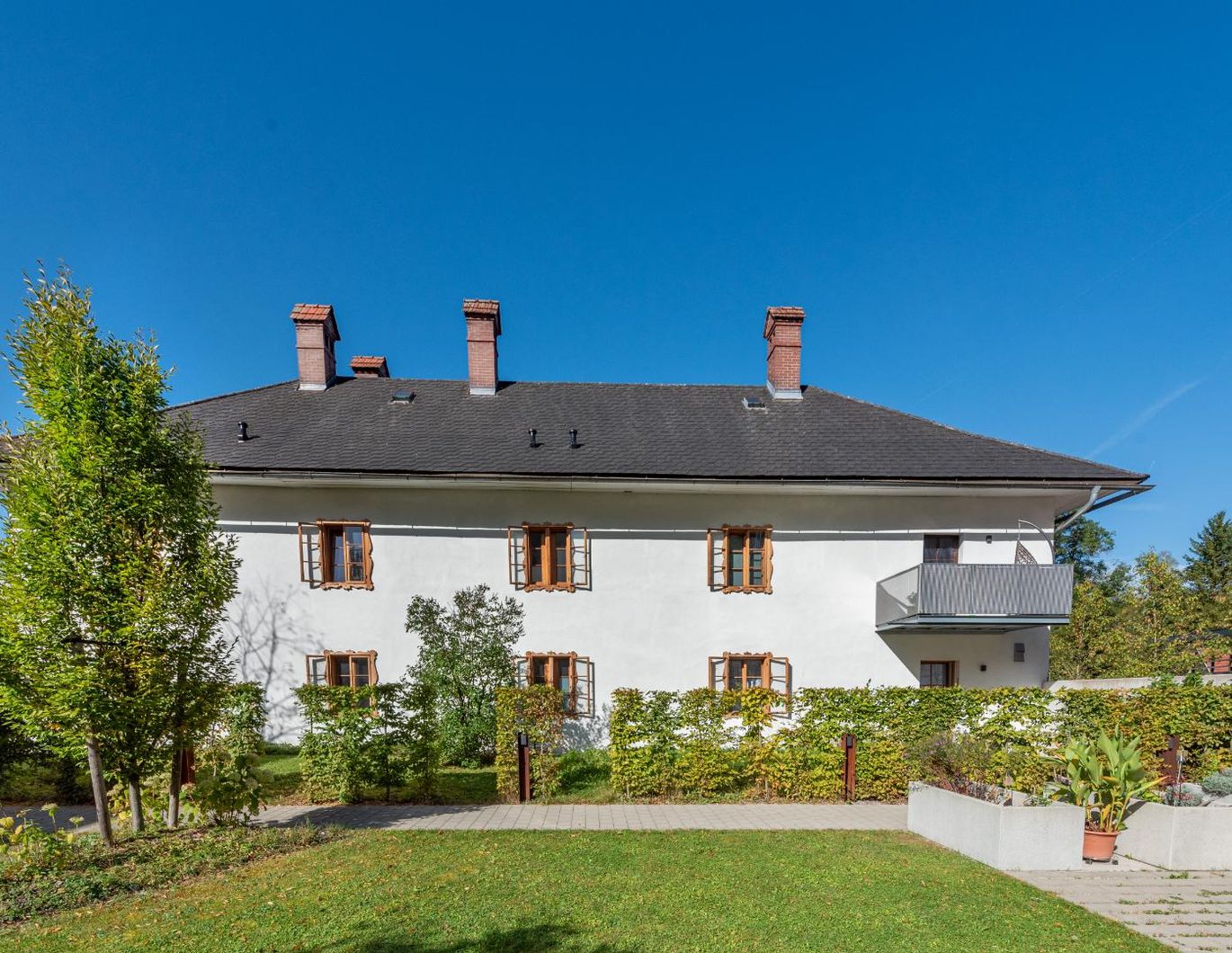 Top 2.1 - TOLLES AMBIENTE - LIFT - 3 kleine Wohneinheiten entstehen gerade !