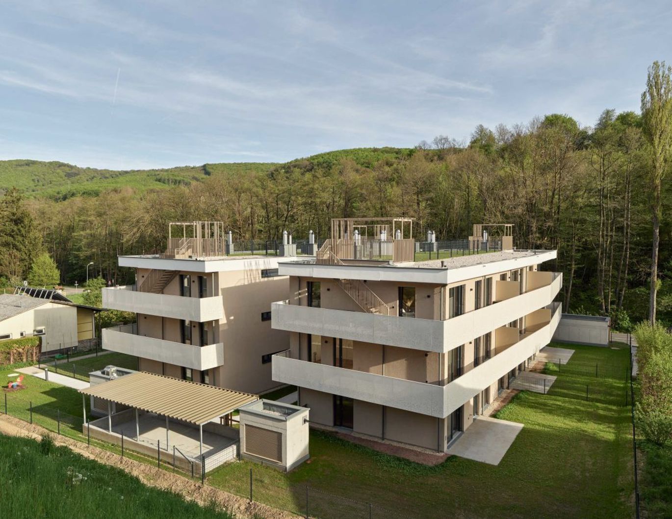 Kapitalanlage: Vermietete Balkon-Wohnung inklusive einem Stellplatz - zu kaufen in 2391 Kaltenleutgeben