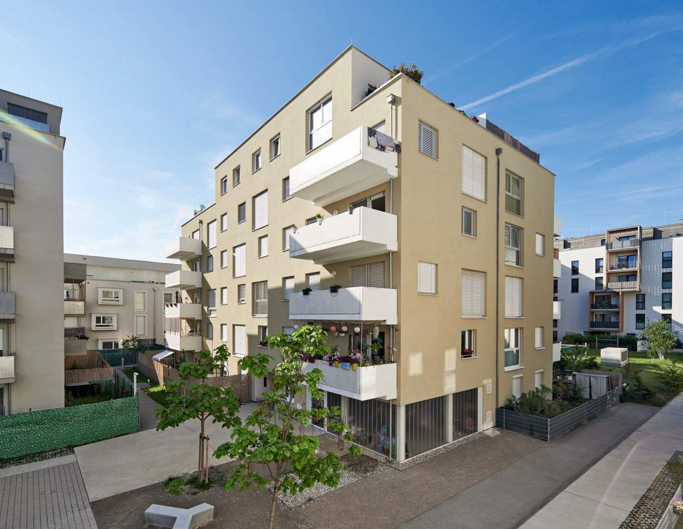 Q11 Leben in Simmering -  Schöne Gartenwohnung mit 2 Zimmern, Terrasse und Deckenkühlung!