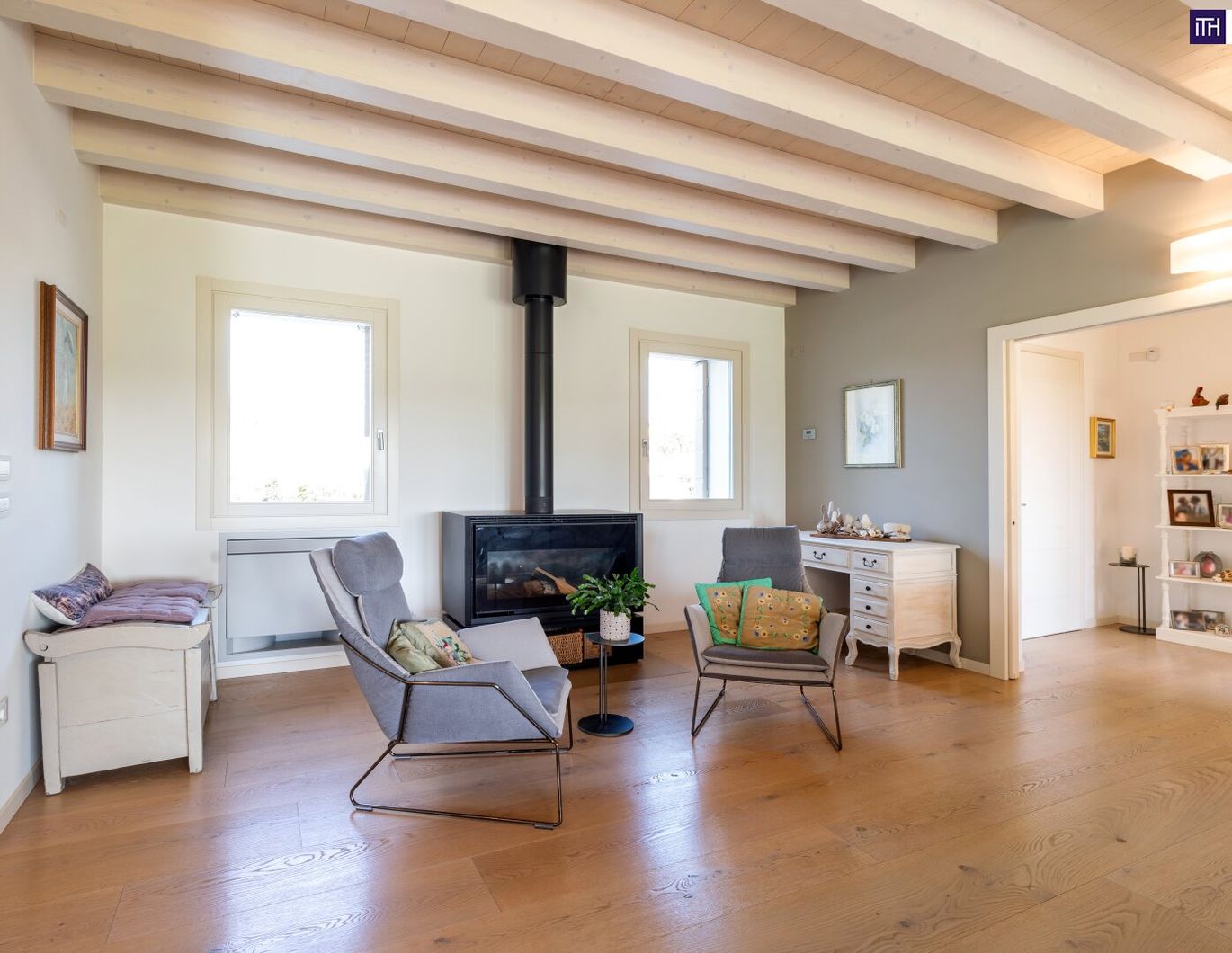 Ein wahrlich prachtvolles LUXUSANWESEN in Italien mit nur 45 Fahrminuten zum Meer!