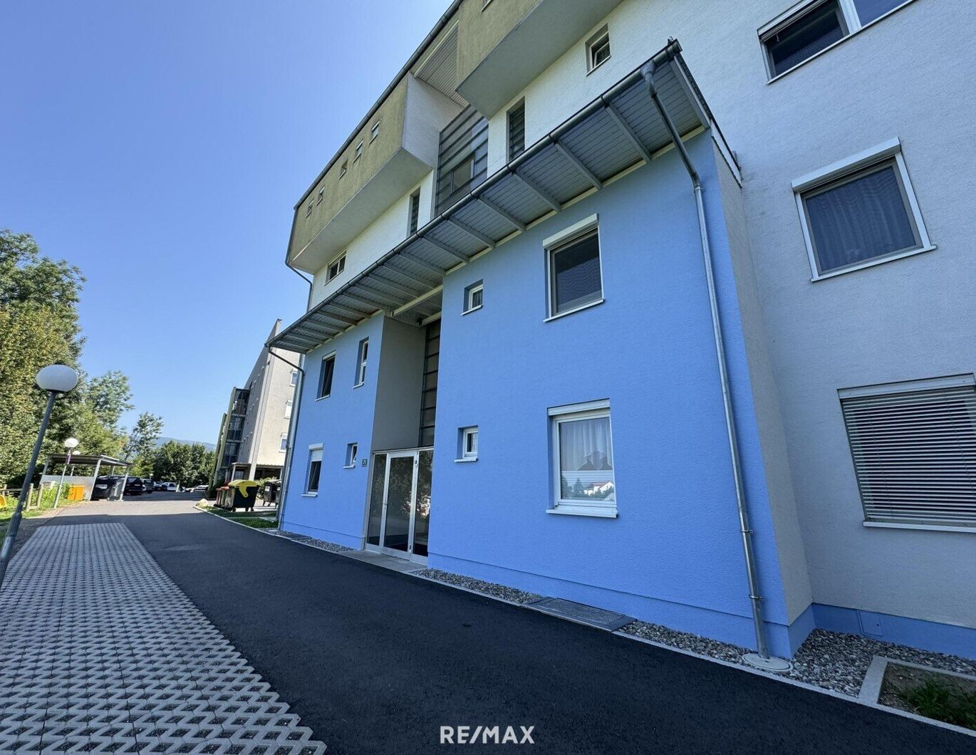 Familienfreundliche Maisonettewohnung mit 4 Zimmer, 2 Bäder und Garage