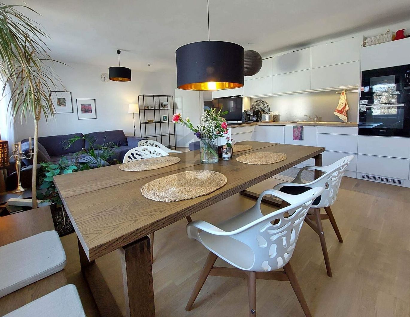 PREISHIT! SANIERT MIT 3 WOHNEINHEITEN UND SÜD/WEST GARTEN