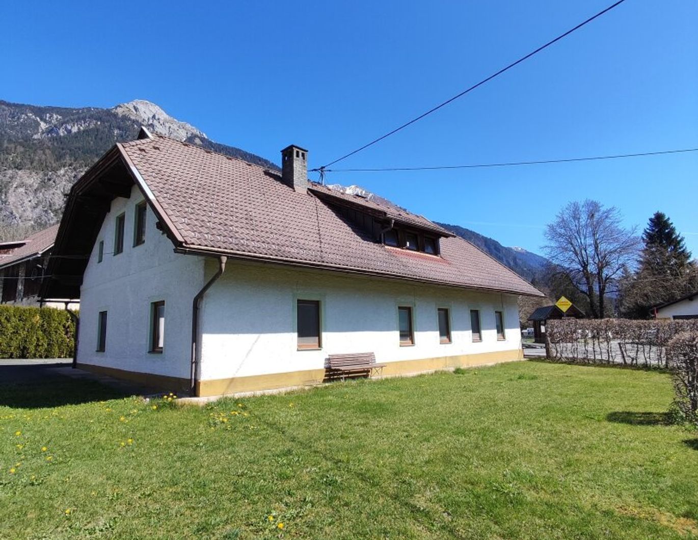 Entkernte Immobilie mit viel Gartenfläche und Ausbaupotenzial im Dachgeschoss - Zweitwohnsitz möglich!