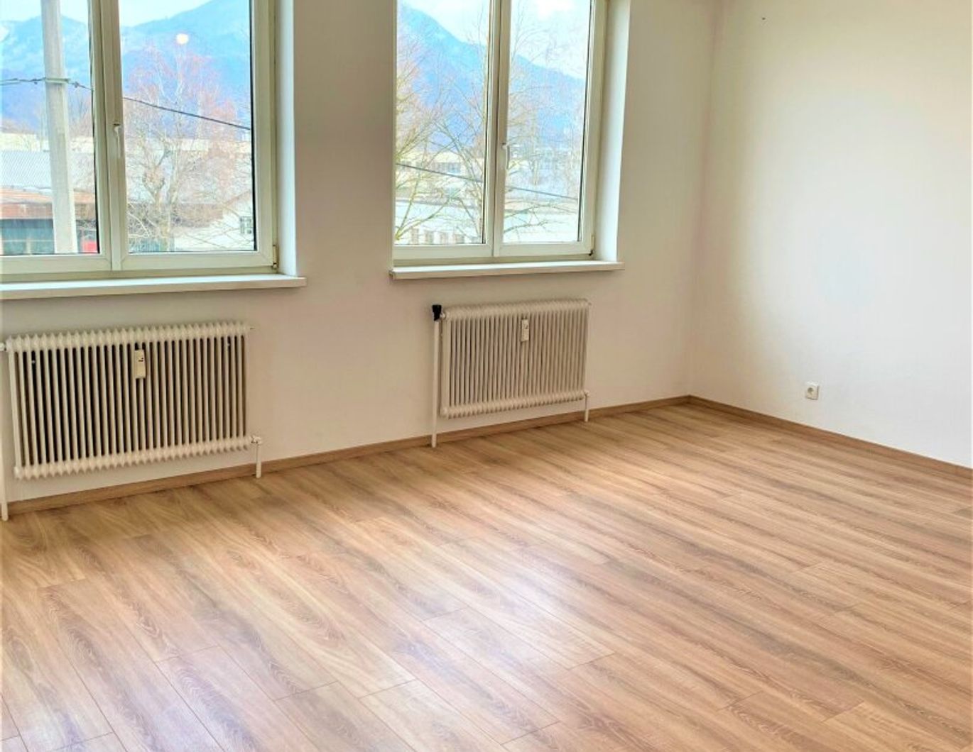 Sanierte, zentralgelegene Garconniere - Salzburg Nord