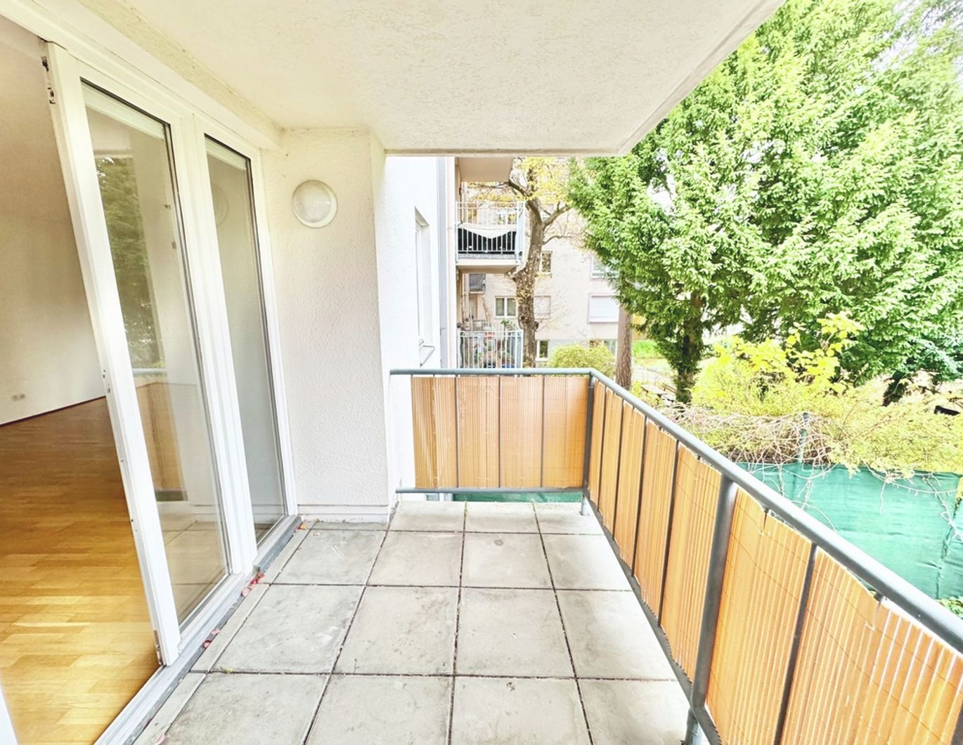 TRAUMHAFTE NEUBAUWOHNUNG IN GRÜN-RUHELAGE | HELLE 4 ZIMMER MIT BALKON | TOPLAGE