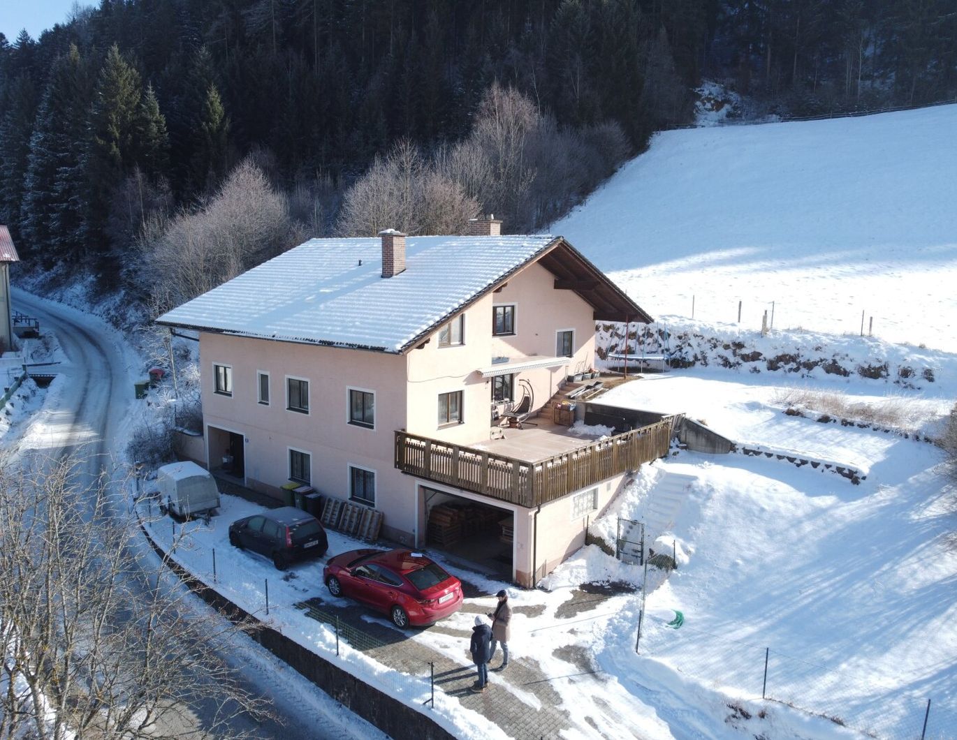 Geräumiges Familienhaus in wunderschöner Ruhelage!