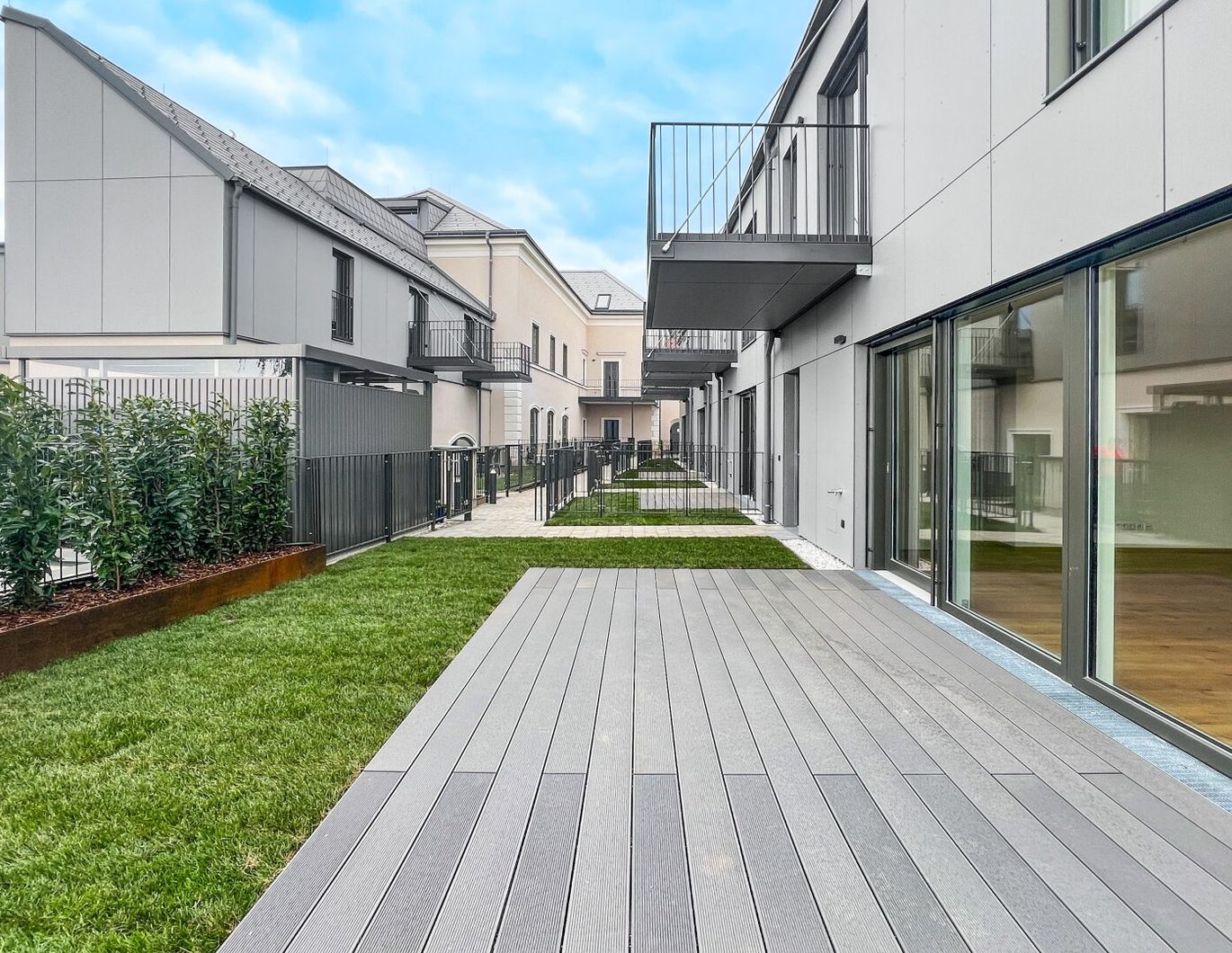 SOEBEN FERTIGGESTELLT - KREMSMÜNSTERHOF - 4-Zimmer Premium-Maisonette mit Fernblick - Top 9
