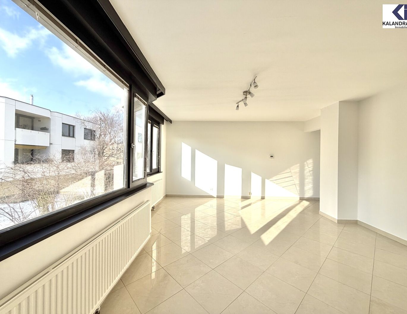 360° TOUR // NEUBAUWOHNUNG mit SÜDBALKON in PÖTZLEINSDORFER HÖHENLAGE