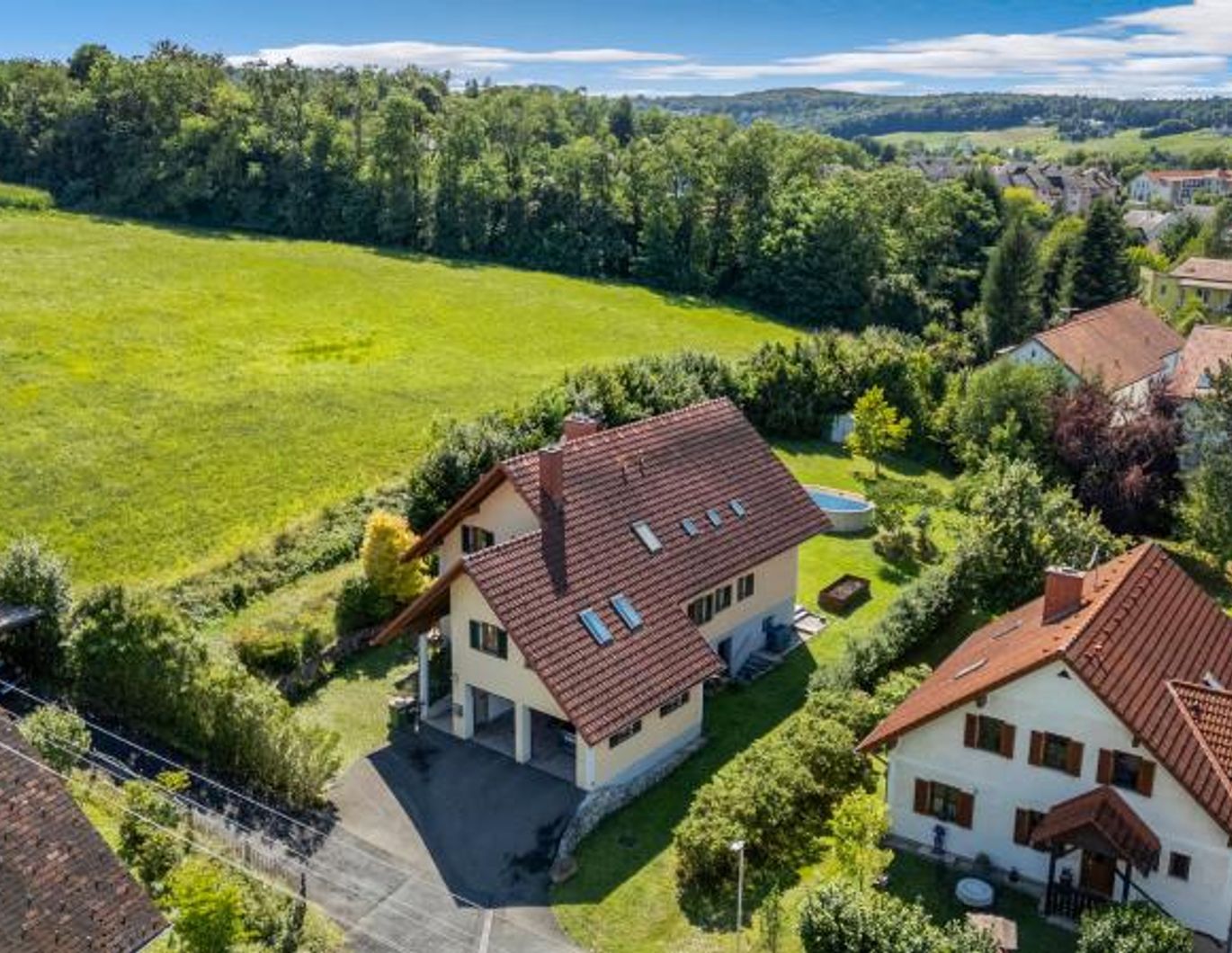 Gepflegtes Einfamilienhaus (189m²) in ruhiger Lage in Fehring!
