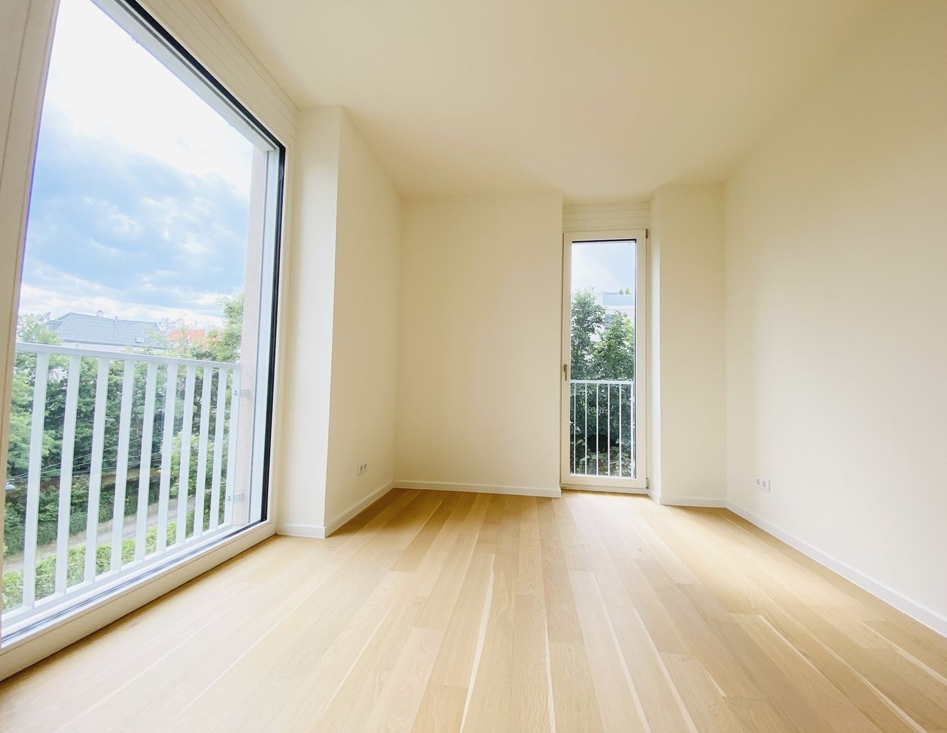 EXKLUSIVES WOHNEN IN OBER DÖBLING - Helle 2-Zimmer Wohnung in bester Wohnlage