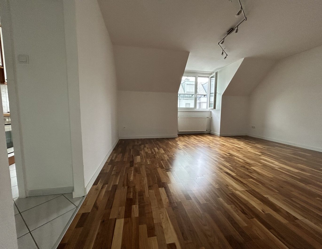 Entzückende 2 Zimmer Wohnung in ruhiger Lage - Perfekt zum Eigenbedarf oder als attraktive Investition!
