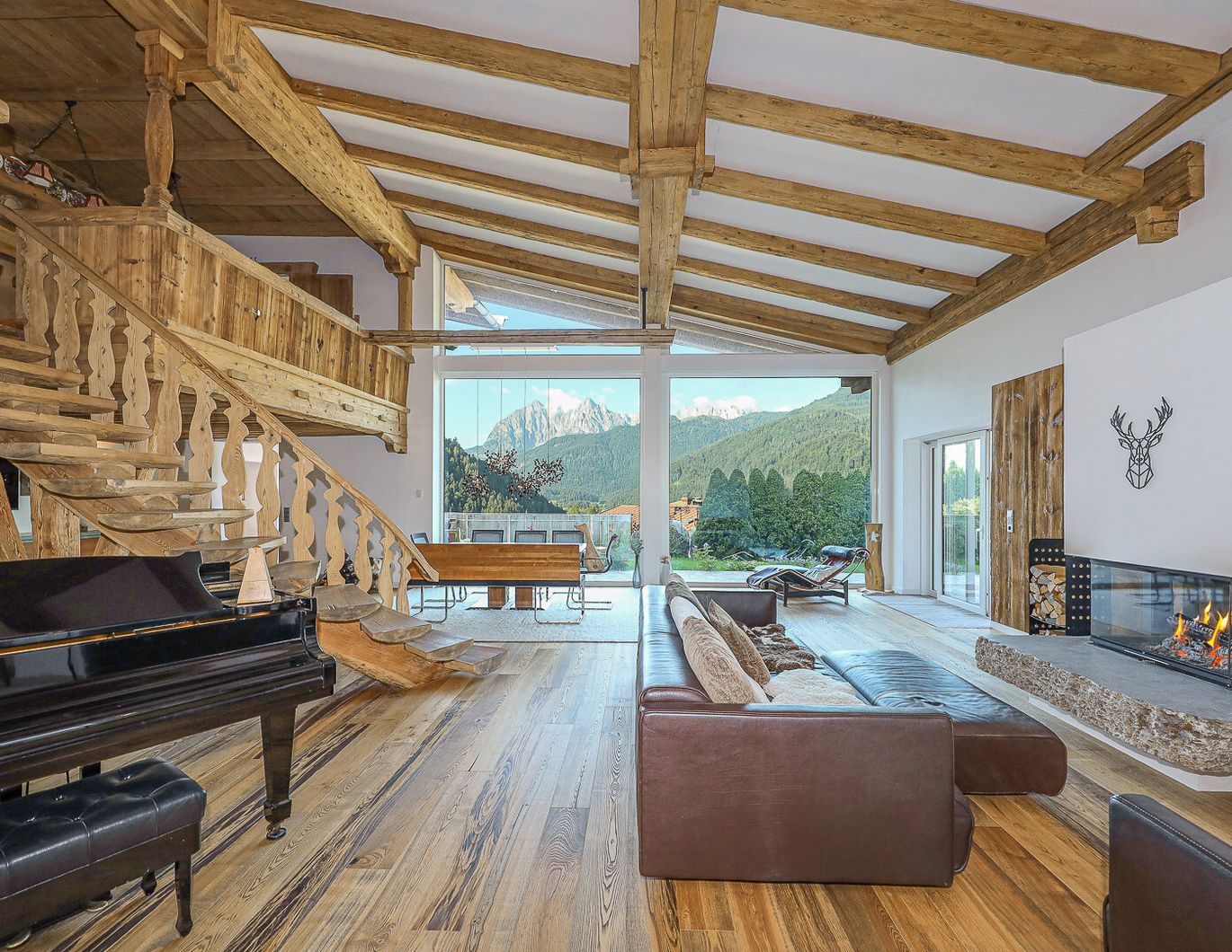 Großzügige Landhausvilla mit traumhaftem Kaiserblick