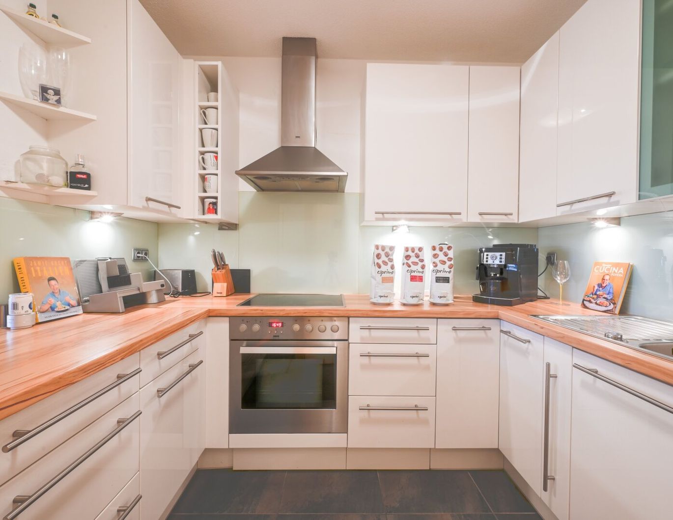 Helle 4-Zimmer-Wohnung mit Süd-Balkon in Schwaz