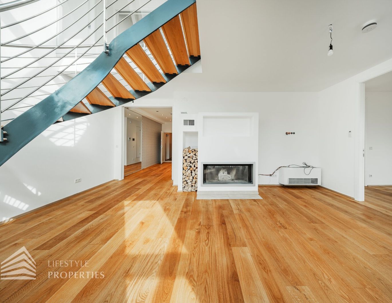 Exklusives 4-Zimmer Penthouse mit zwei Terrassen, Nähe Oper