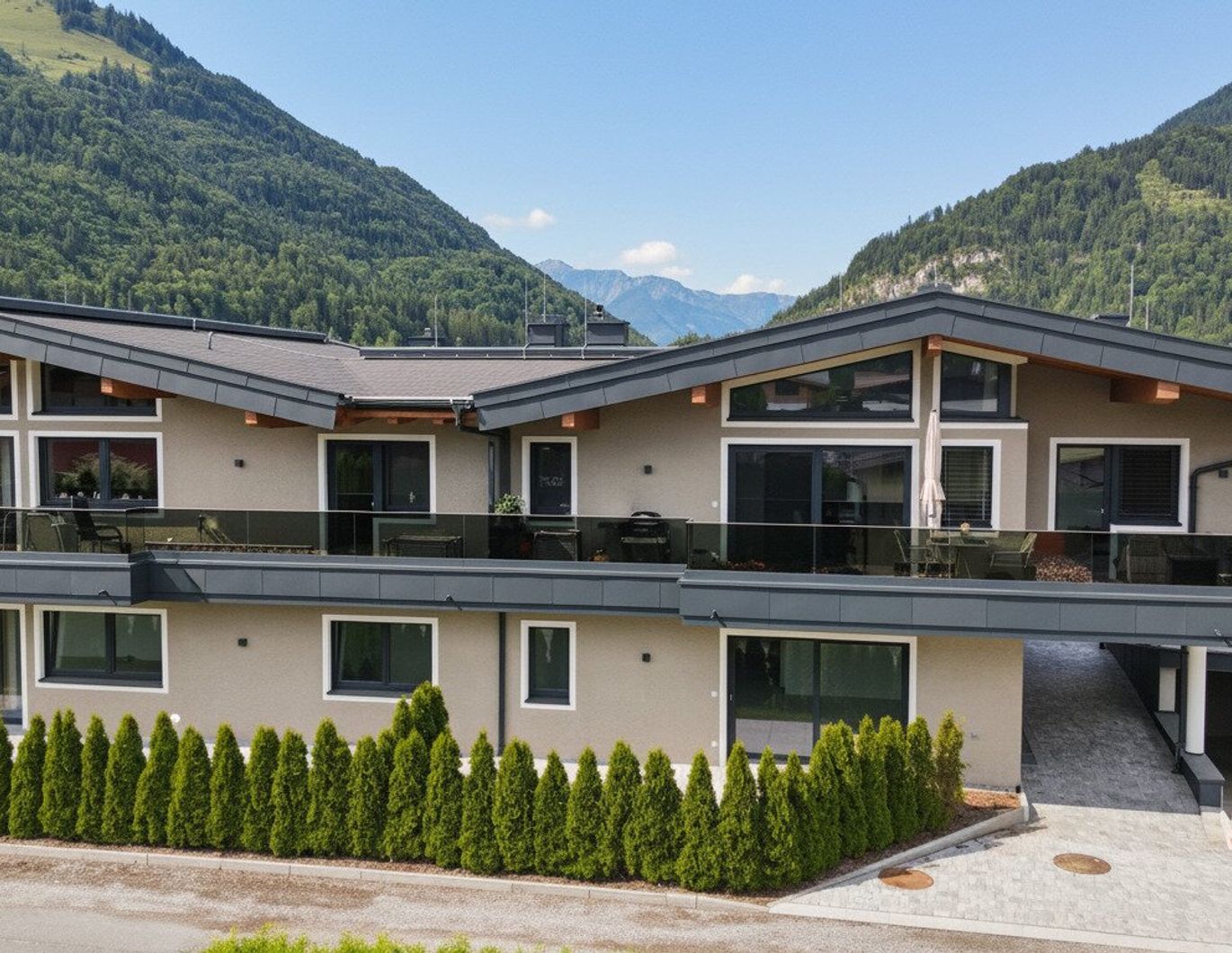 Exklusives Wohnen in Ruhelage - Neubau mit nur vier Wohneinheiten in Kössen, Top 2 im Erdgeschoss