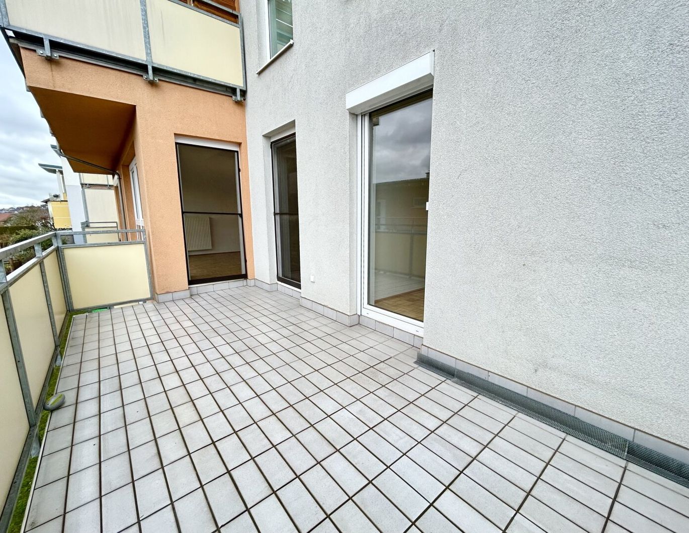 TRAUMHAFTE 3 ZIMMER WOHNUNG NAHE LINZ - MIT BALKON UND TIEFGARAGE - SICHERN SIE SICH 2 MONATE MIETFREI