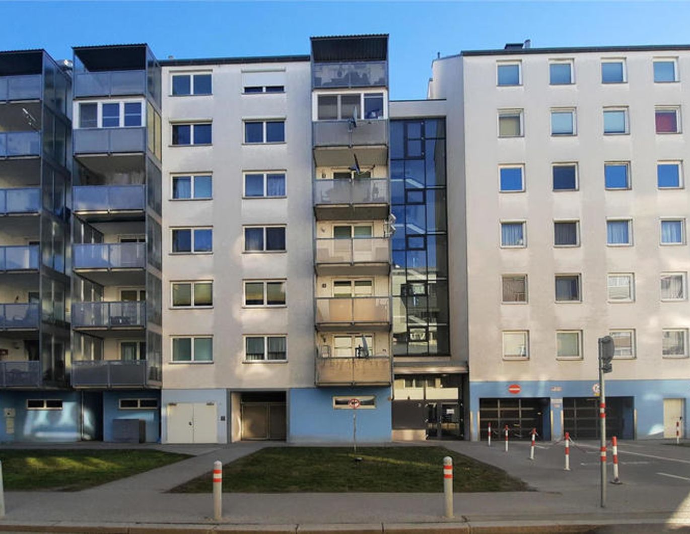 3 Zimmer Eigentum mit Loggia - Nähe Kagraner Platz