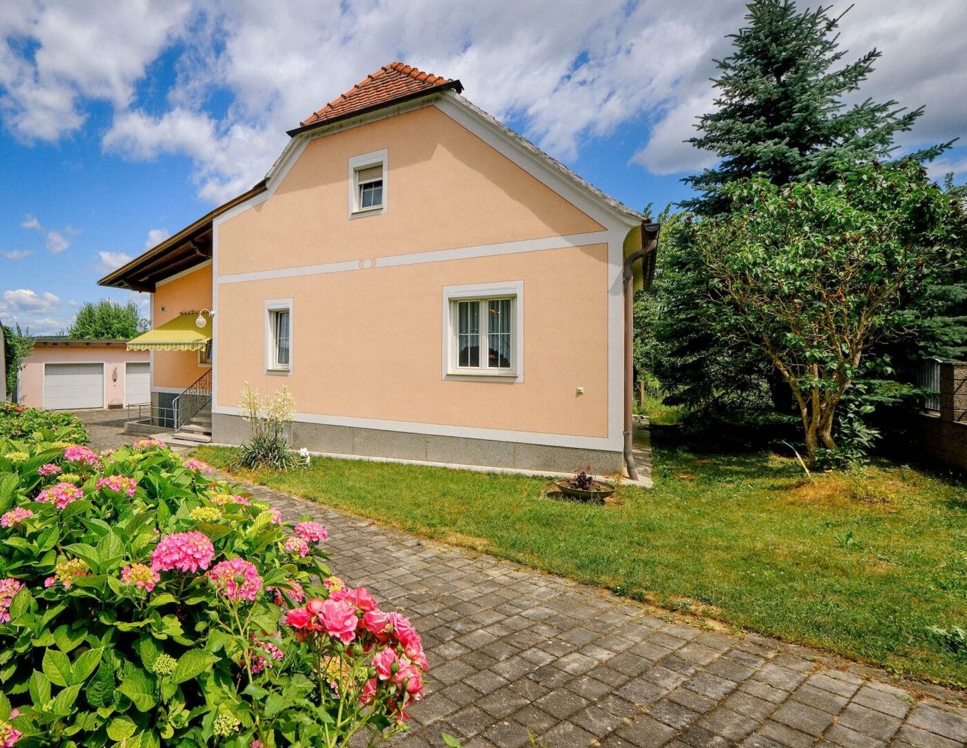 LEISTBARES EINFAMILIENHAUS!