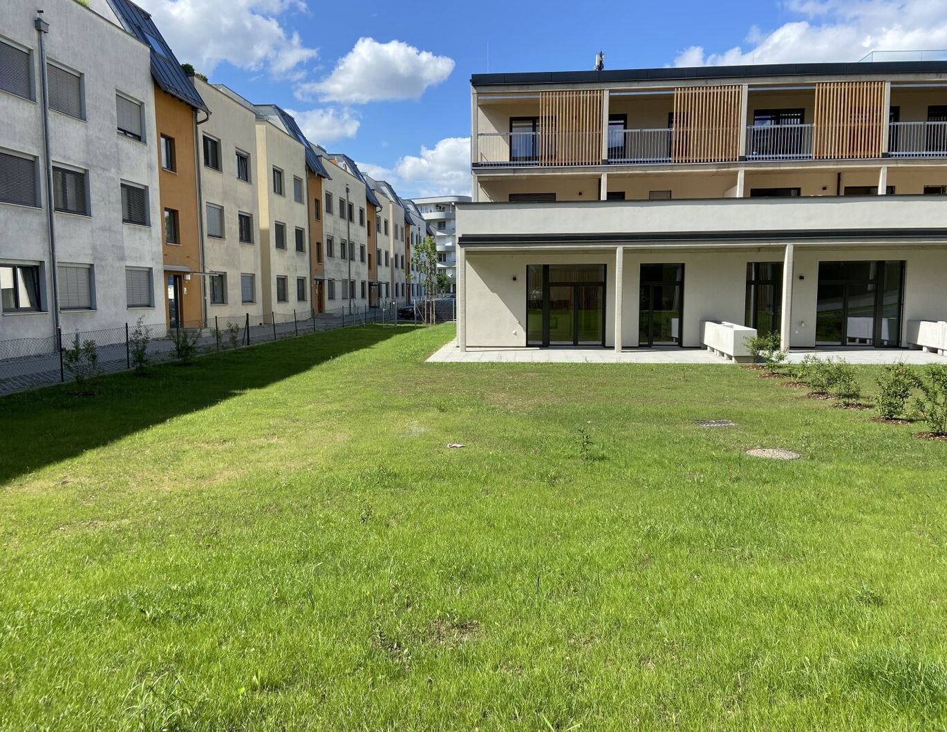 Vermietete Anlegerwohnung mit 4 Zimmern & 281 m² Garten *provisionsfrei*