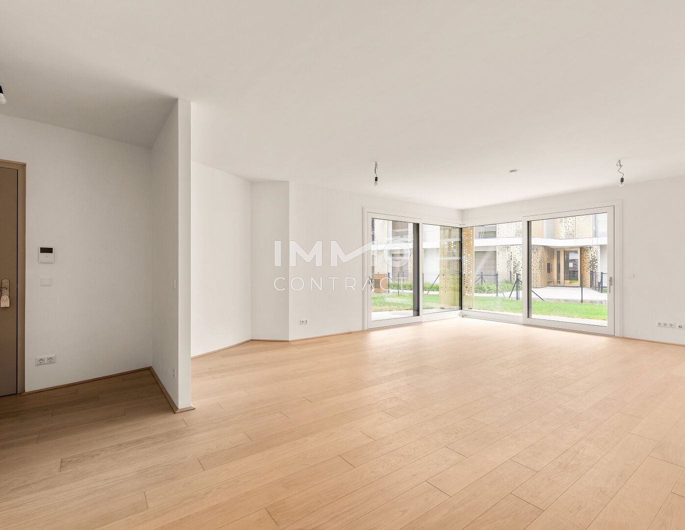 Luxuriöse Gartenwohnung mit 3 Zimmern in ruhiger Lage am Wasser!