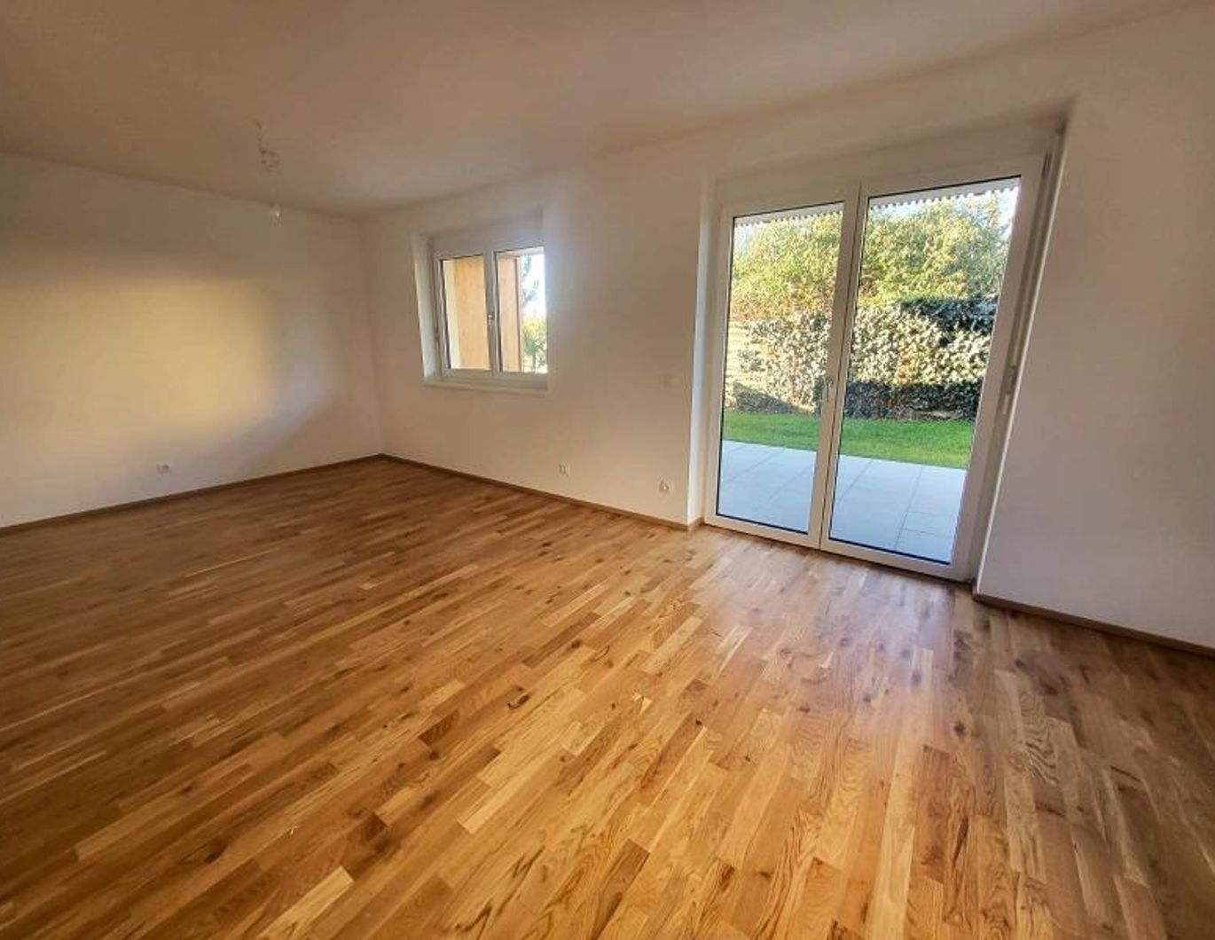 Neubau: Großzügiges Mietshaus (101m²) mit Garten in ruhiger Lage in Fürstenfeld!