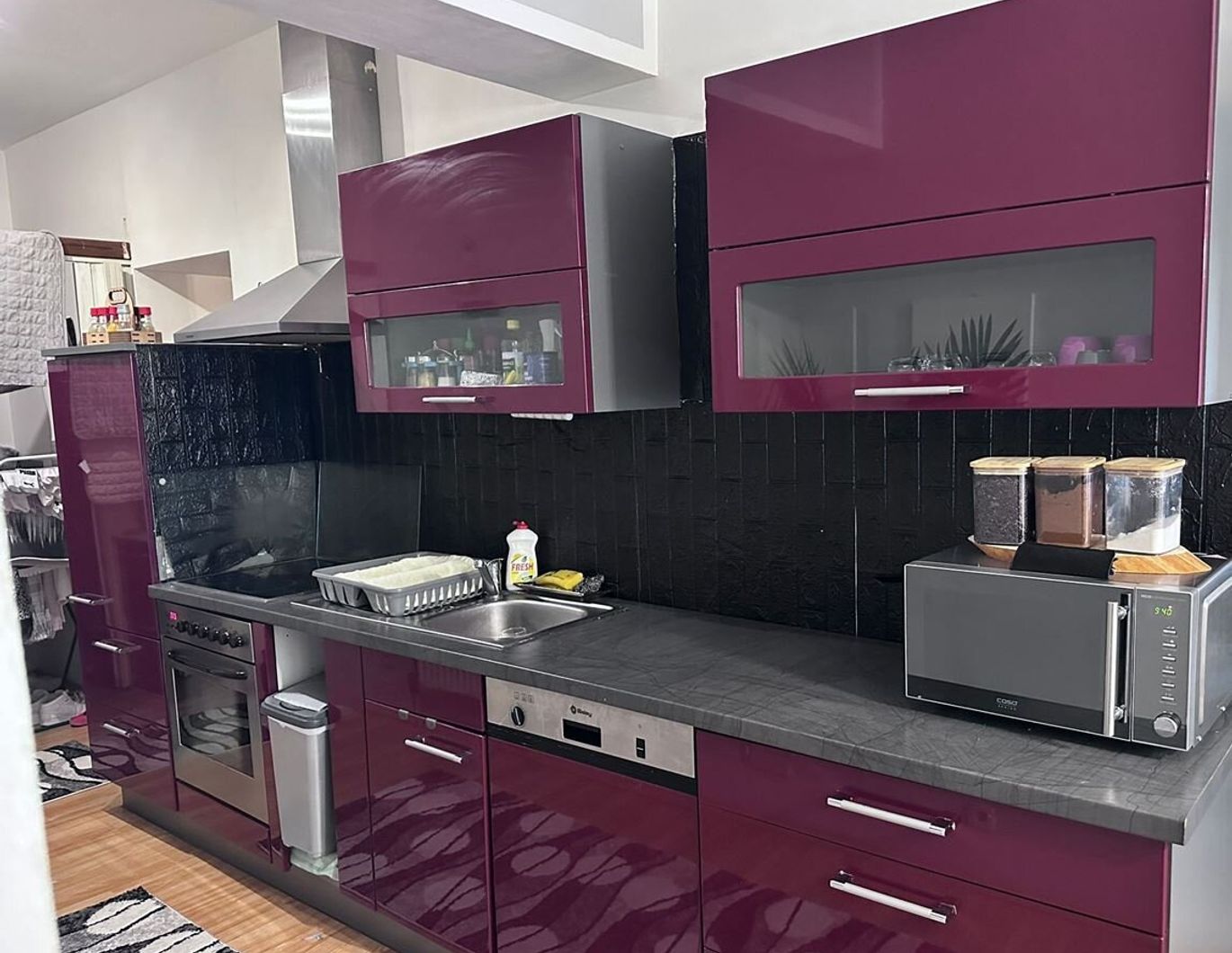 Bahnhofsnähe! Drei Zimmerwohnung in Felixdorf!