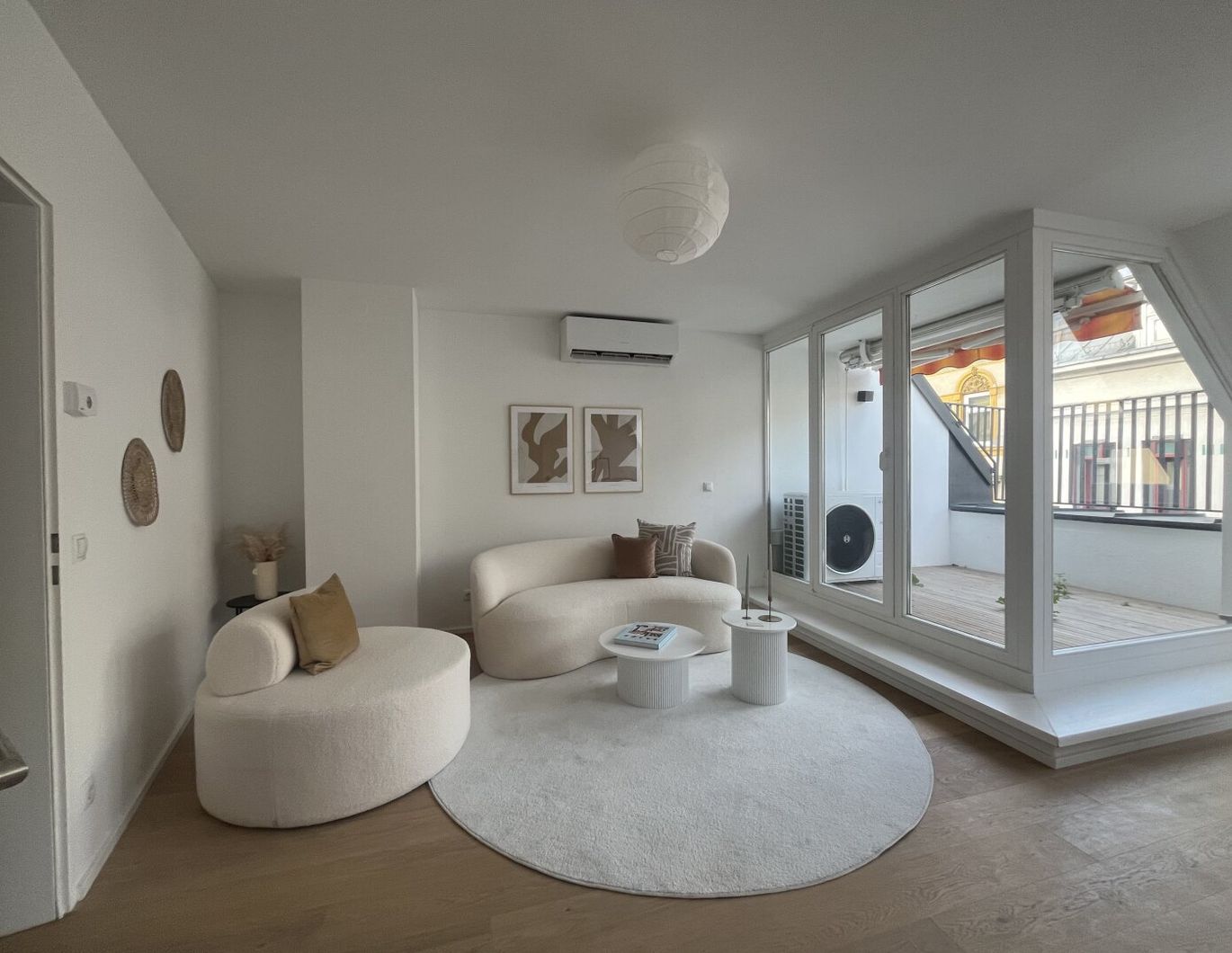 Schöne Dachgeschoss-Maisonette mit 83m², 3 Zimmern & Terrasse in 1180 zu kaufen!!
