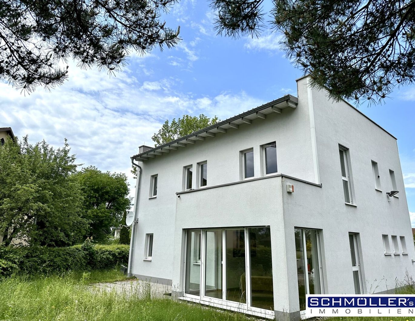 Modernes Wohnen mit Grünoase am Stadtrand von Wels - auch für 2 Familien geeignet!