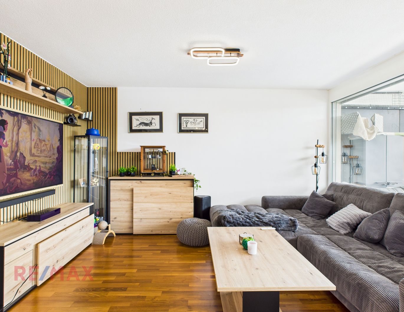 4-Zimmer-Dachgeschosswohnung mit Zukunft: Stromkosten sparen dank eigenem Balkonkraftwerk