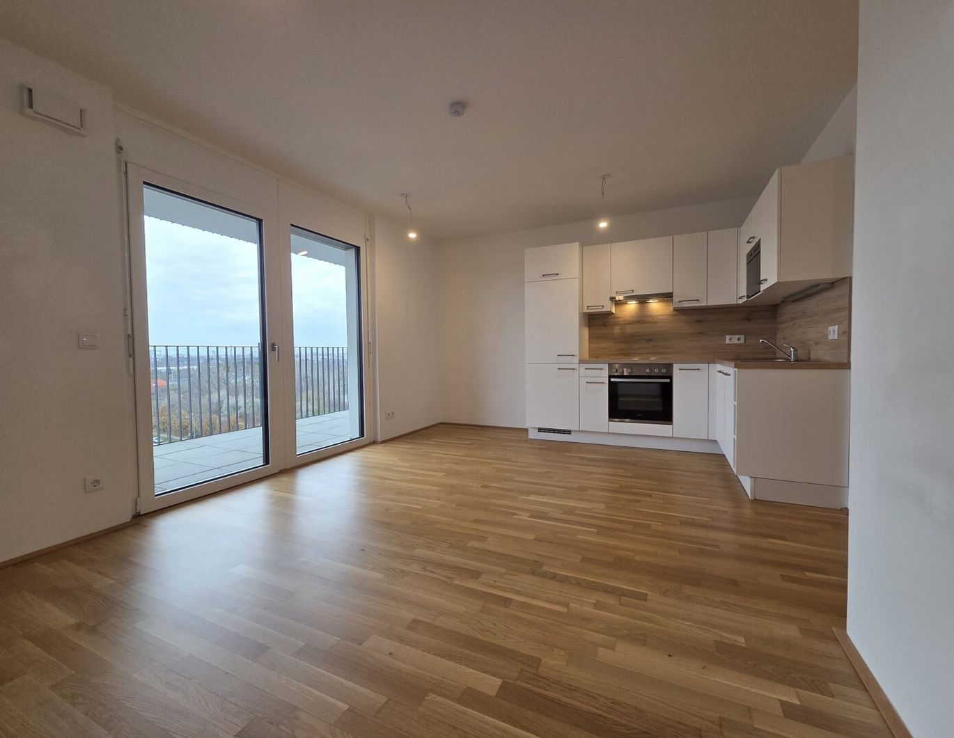 Top 2 Zimmer Wohnung mit Blick auf den Badeteich Hirschstetten