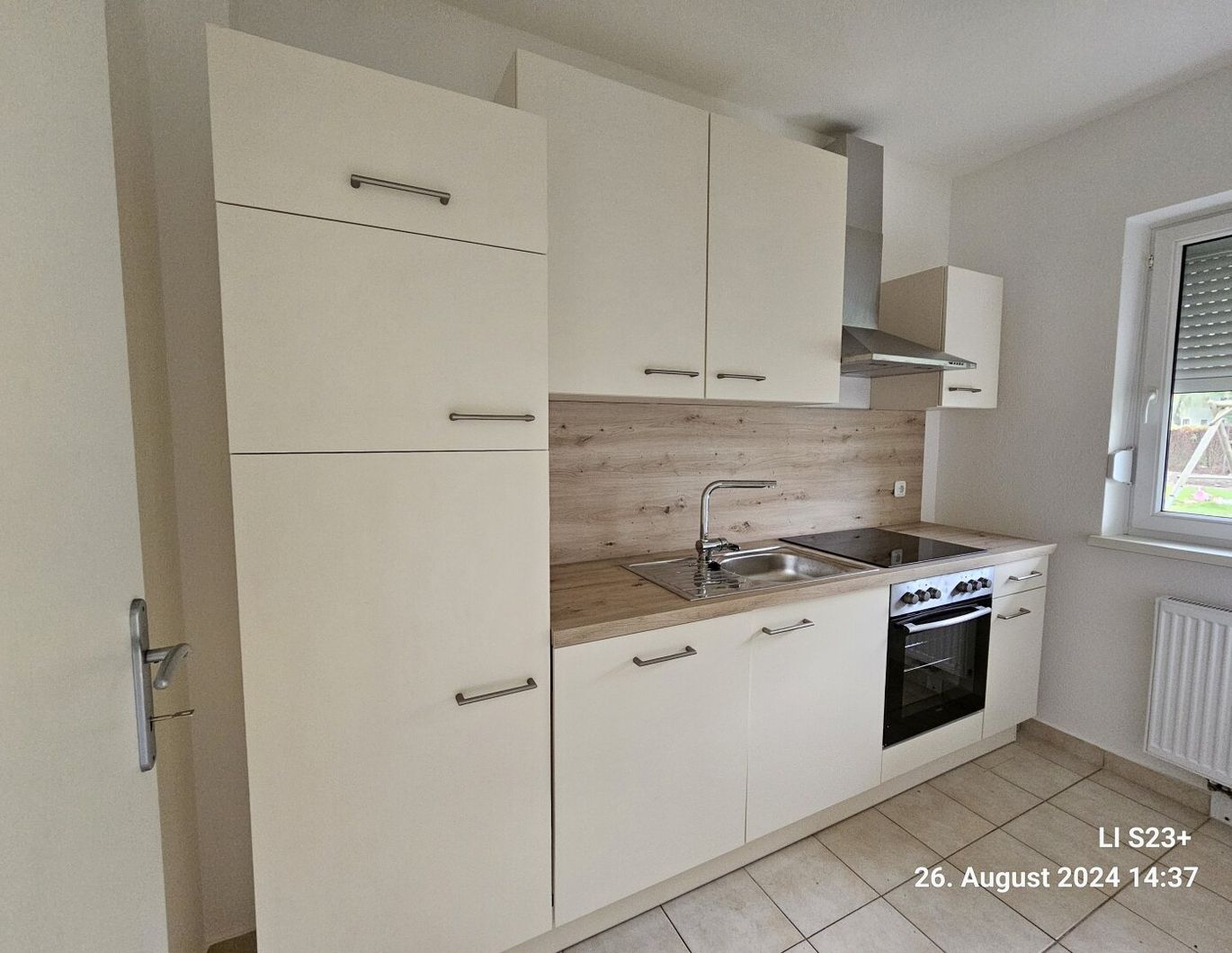 Mietwohnung (202) 62 m² mit Küche und Loggia / Balkon 9,54 m² Vermietung direkt vom Eigentümer keine Provision