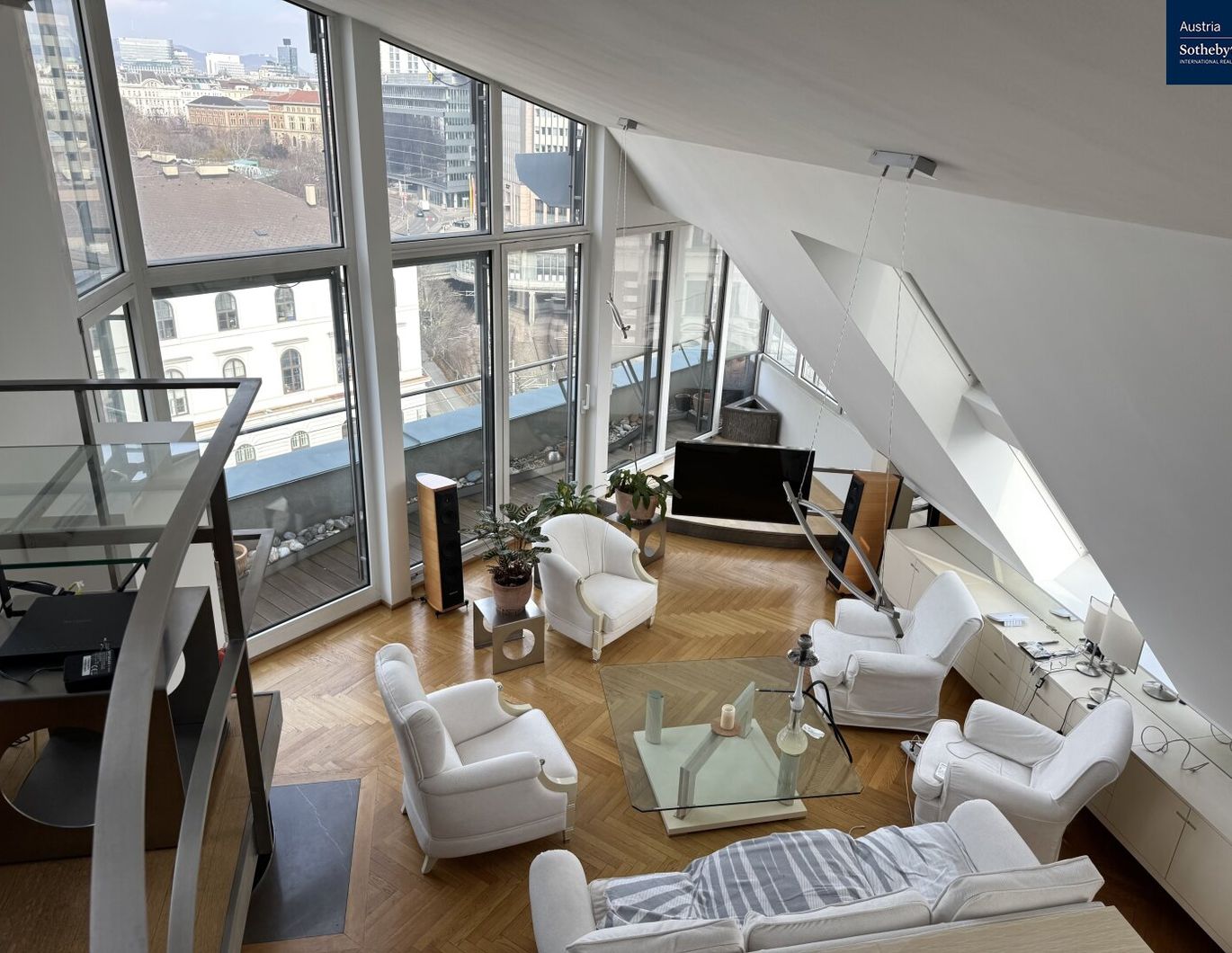 Exklusives Dachgeschoß mit atemberaubendem Stadtblick in Toplage - 232m² Wohnfläche in 1030 Wien