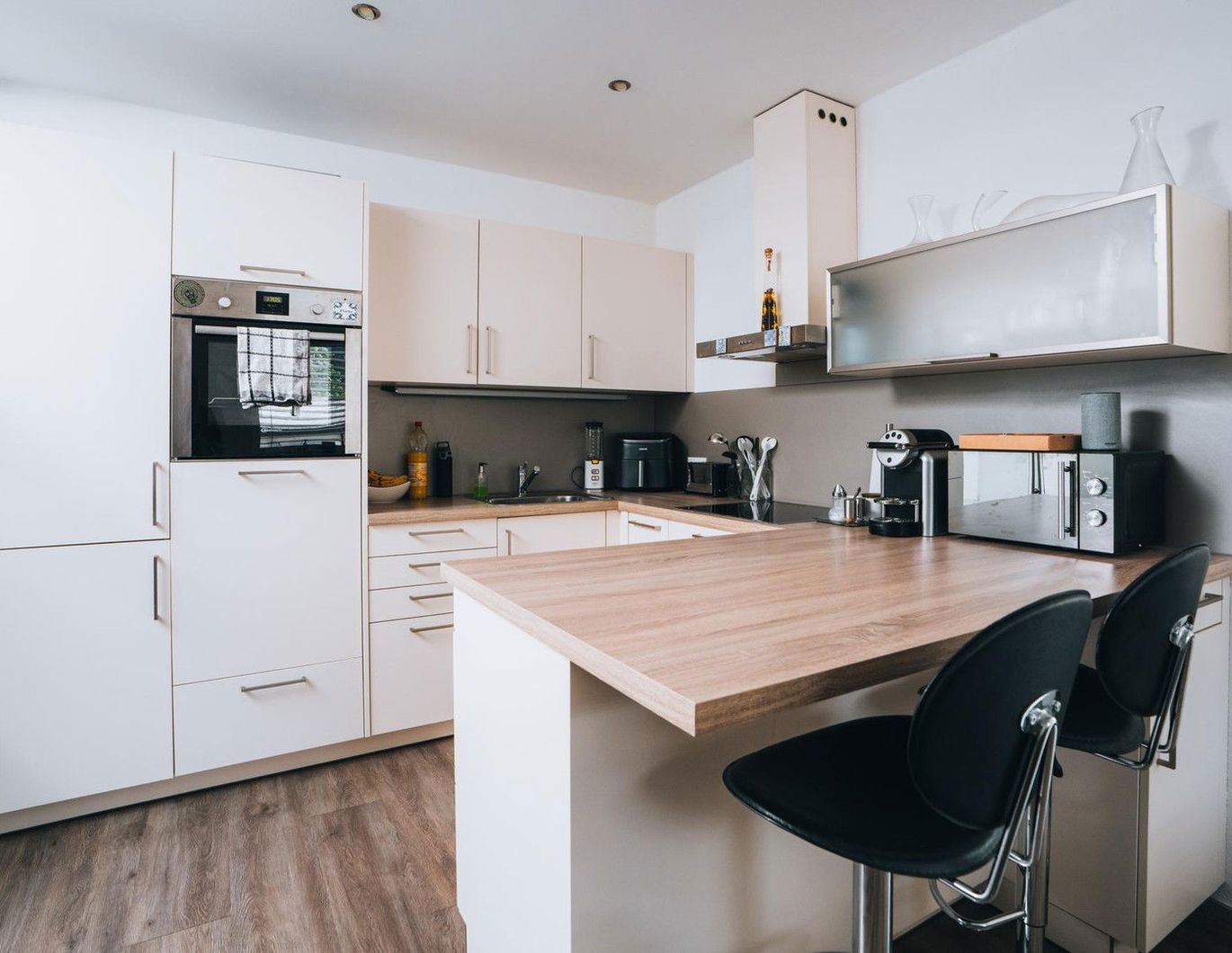 WOHNUNG IMST