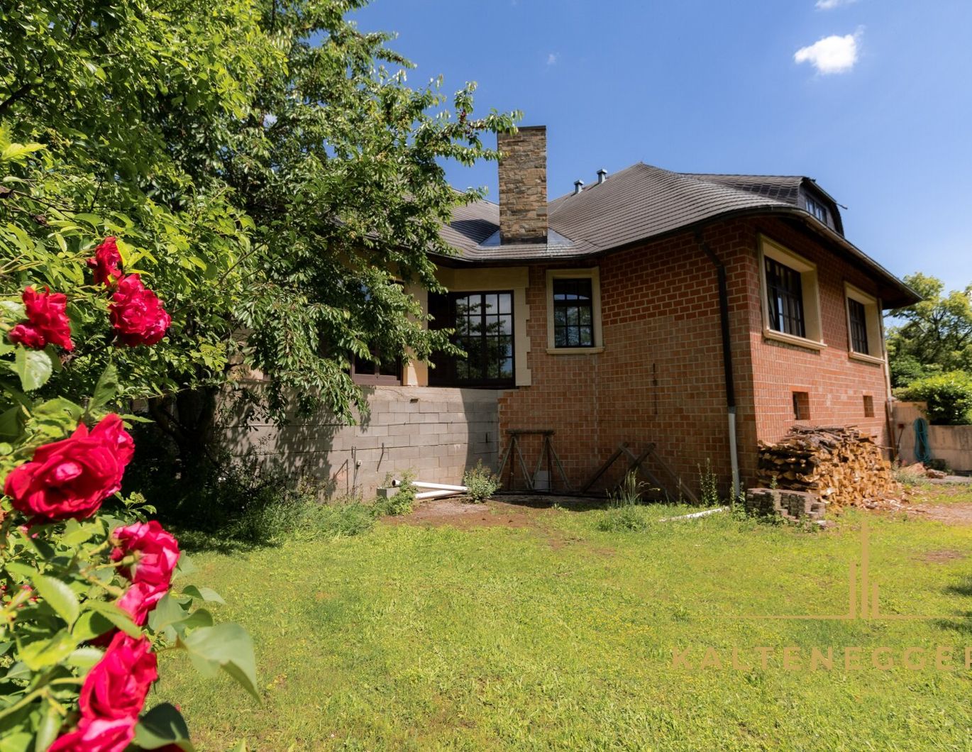 Sonniges Landhaus in absoluter Ruhelage: stilvoll, luxuriös und märchenhaft