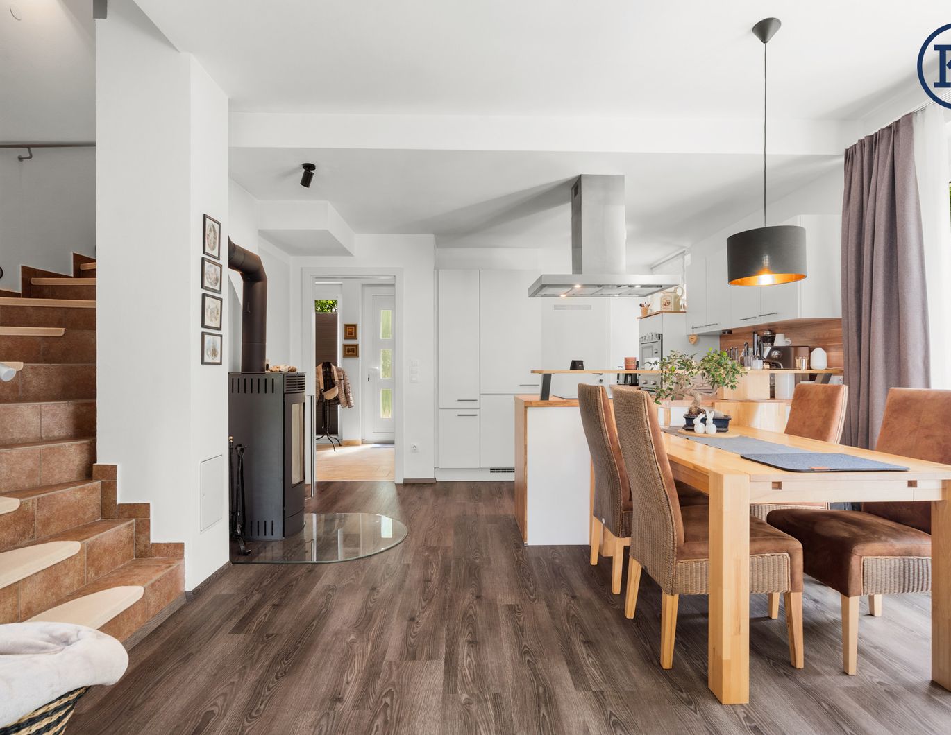 Zuhause im Grünen - Lichtdurchflutete Maisonette mit Gartenoase